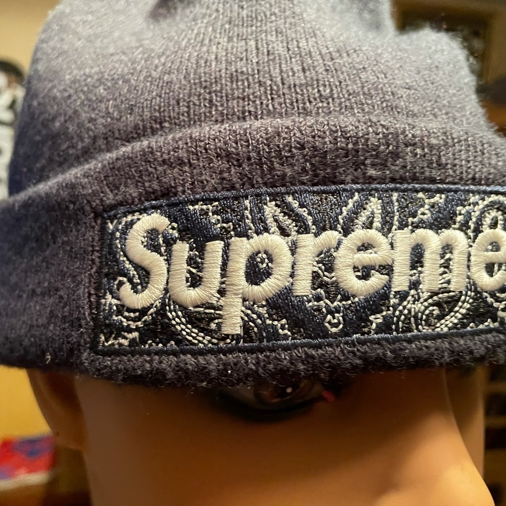 Supreme navy bandanna box logo beanie new era - Picture 3 of 9